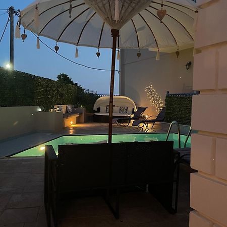 Hotel Kourkoumelata Argostoli  Buitenkant foto