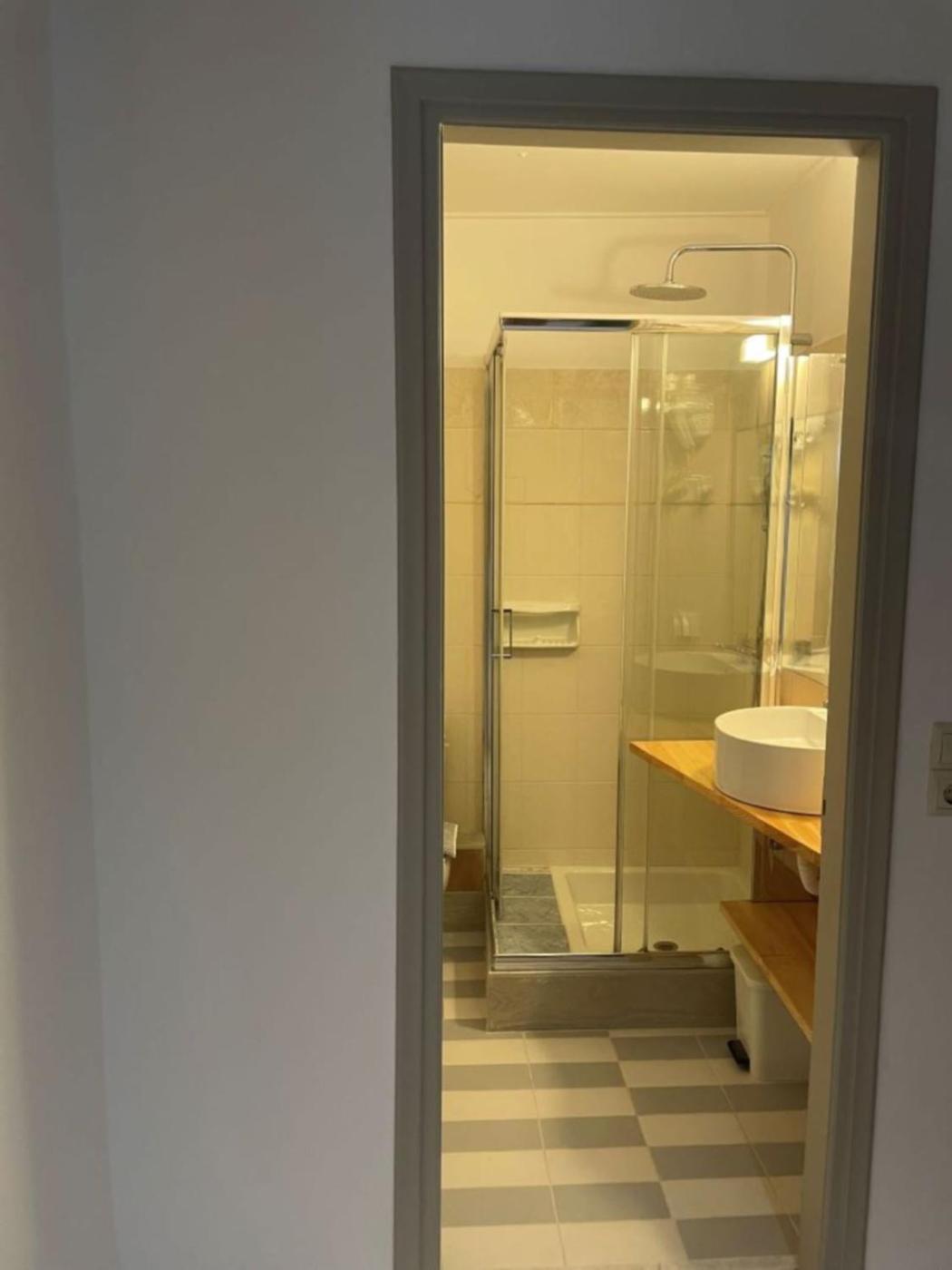 Hotel Kourkoumelata Argostoli  Buitenkant foto