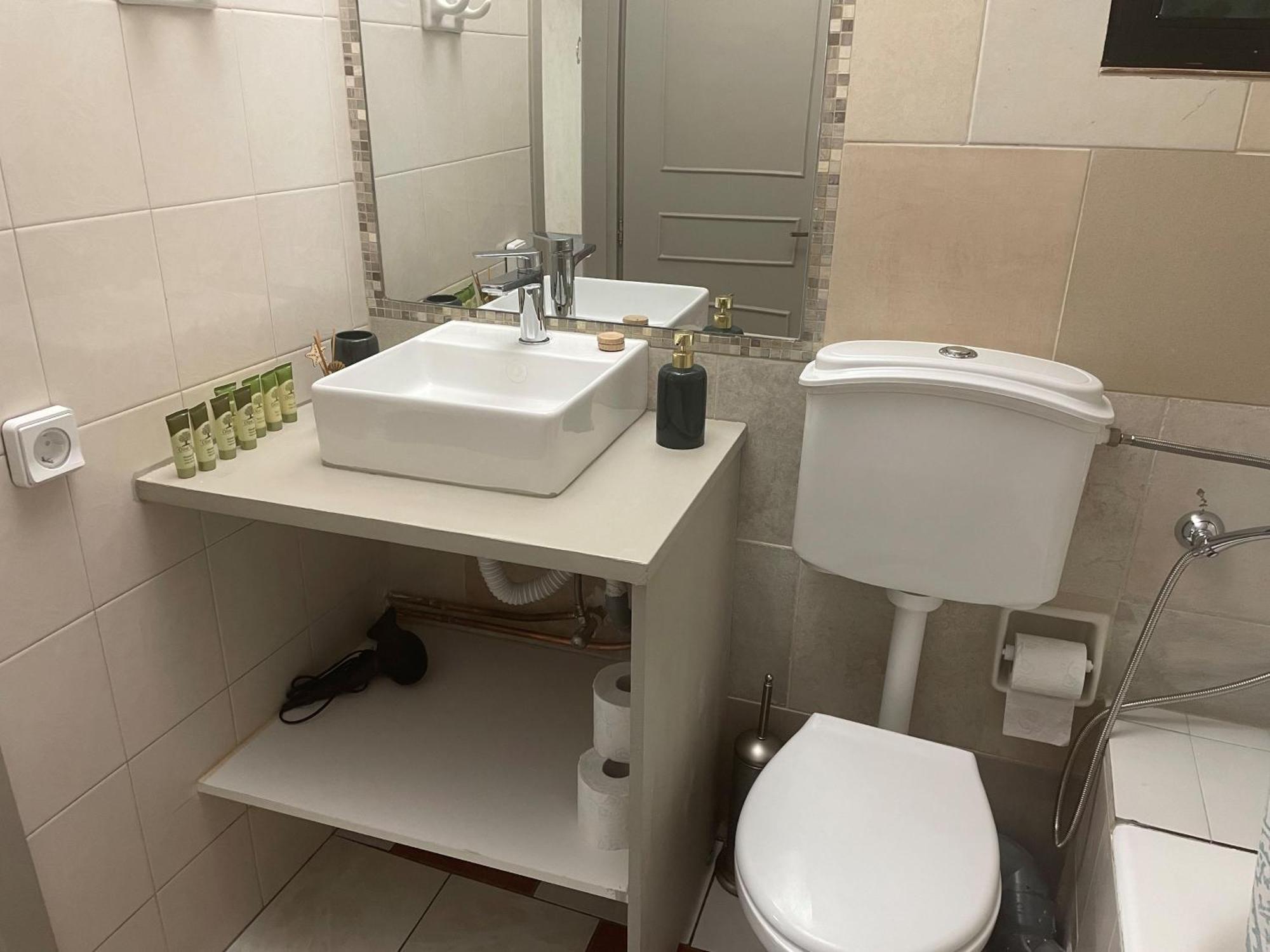 Hotel Kourkoumelata Argostoli  Buitenkant foto