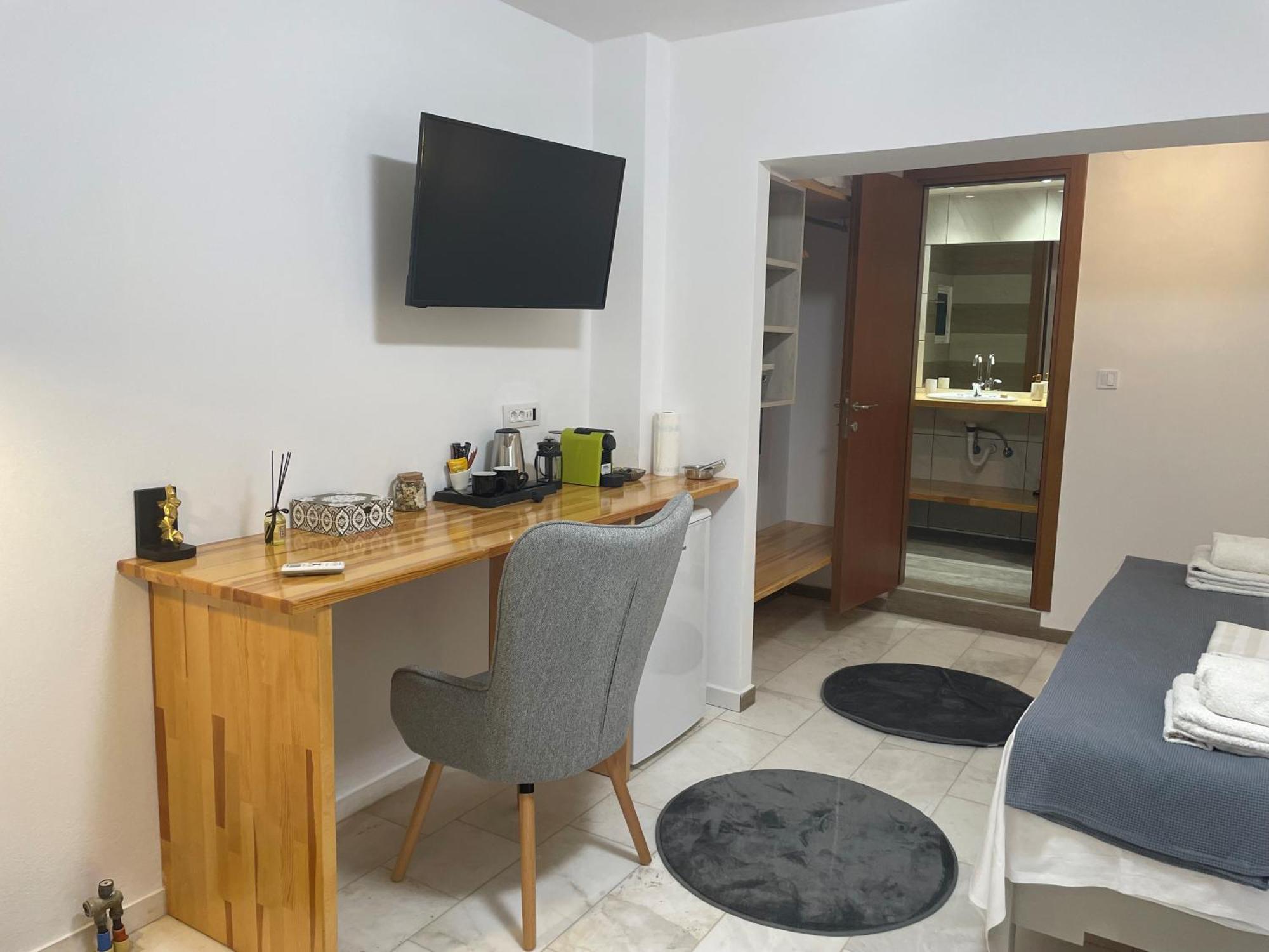 Hotel Kourkoumelata Argostoli  Buitenkant foto