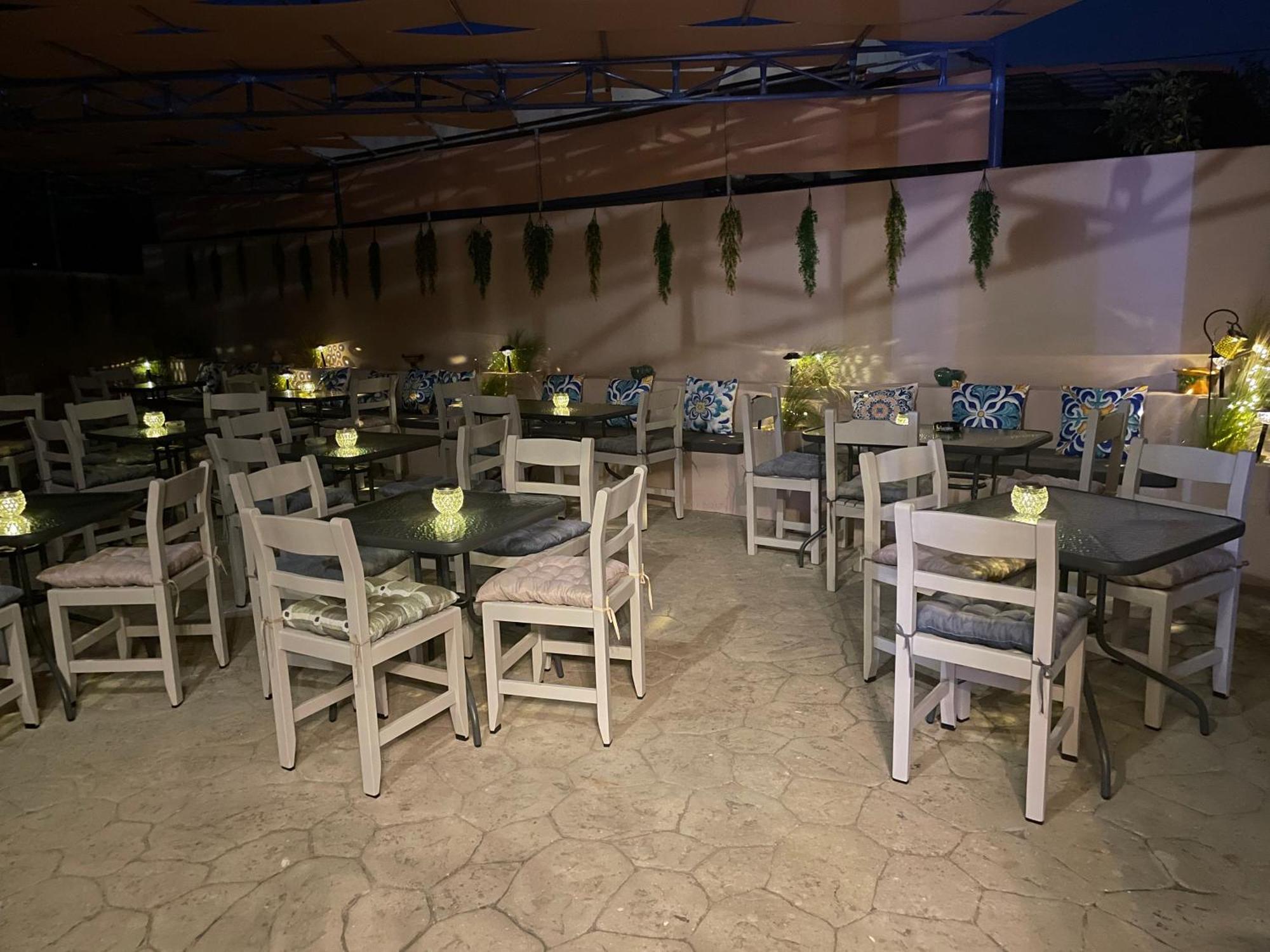 Hotel Kourkoumelata Argostoli  Buitenkant foto