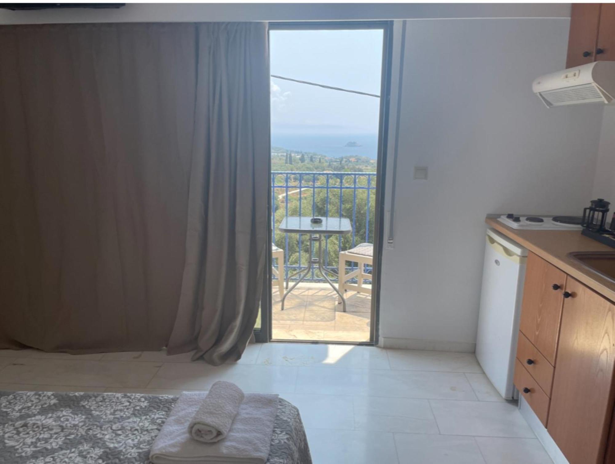 Hotel Kourkoumelata Argostoli  Buitenkant foto
